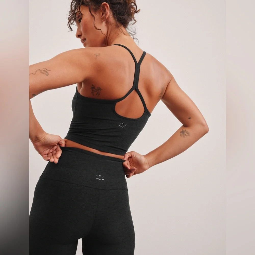 Beyond Yoga Spacedye Slim Racerback Cropped Tank Size L - Picture 9 of 12